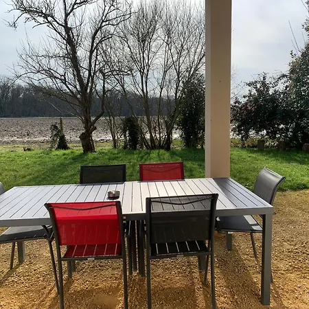 Neuf, A 12mn Du Futuroscope, 9 Personnes-le Coquelicot Dom wakacyjny