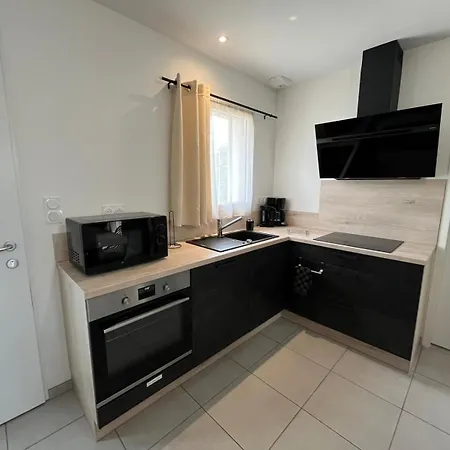 Дом отдыха Neuf, A 12mn Du Futuroscope, 9 Personnes-le Coquelicot Saint-Martin-la-Pallu